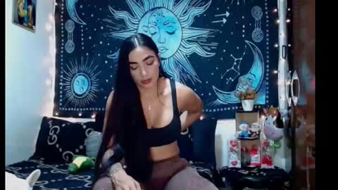 kylie online show from May 27, 2026, 9:23 pm