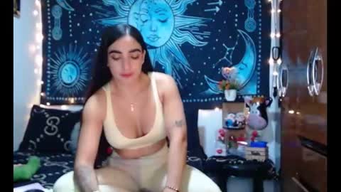 kylie online show from July 1, 2026, 11:15 pm