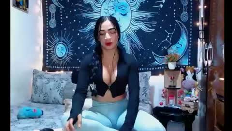 kylie online show from July 23, 2026, 11:35 pm