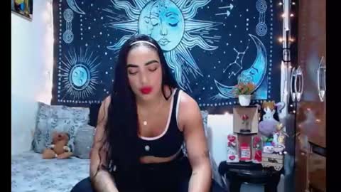 kylie online show from July 27, 2026, 10:50 pm