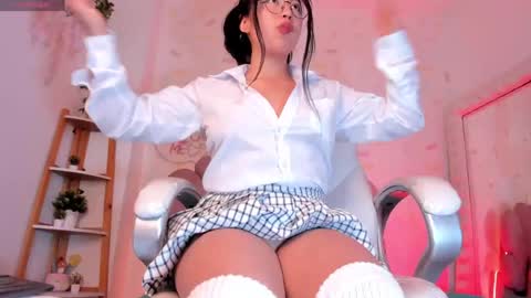 Kylie online show from May 13, 2026, 3:26 am