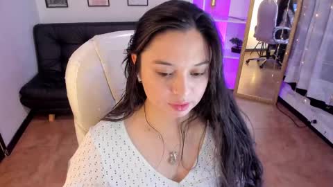 kylie online show from September 16, 2025, 1:23 pm