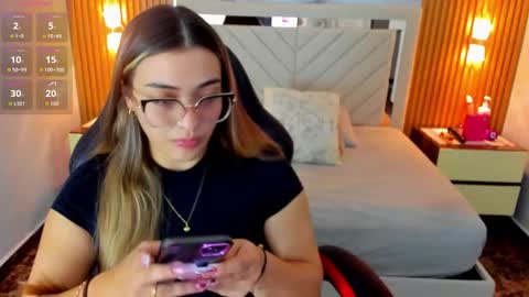  KYLIE  online show from September 13, 2025, 3:06 am