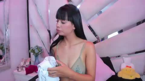 kylie online show from June 28, 2026, 3:01 am