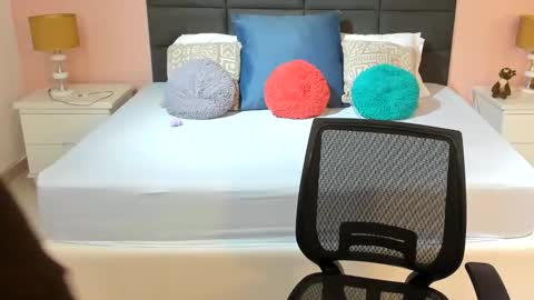 Melissa online show from November 7, 2025, 10:59 am