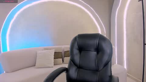 Kylie Jenkins online show from June 27, 2026, 11:15 am