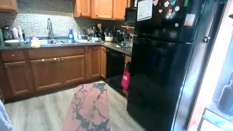 Snapshot of kylienotjenneer chatting on April 15, 2026, 8:20 pm kylie not jenner online show from April 15, 2026, 8:20 pm