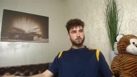 KyloEast online show from April 21, 2026, 7:14 am