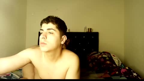 Snapshot of kymberlyanlucas2 chatting on November 15, 2025, 5:05 am kymberlyanlucas2 online show from November 15, 2025, 5:05 am