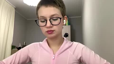 Kim online show from January 6, 2026, 6:22 pm