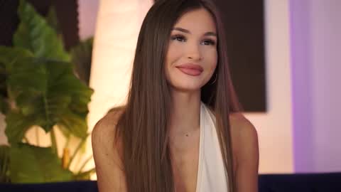 Snapshot of kyssaraplay chatting on September 19, 2025, 6:41 pm Kyssa online show from September 19, 2025, 6:41 pm