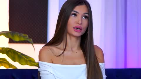 Snapshot of kyssaraplay chatting on October 8, 2025, 6:49 pm Kyssa online show from October 8, 2025, 6:49 pm