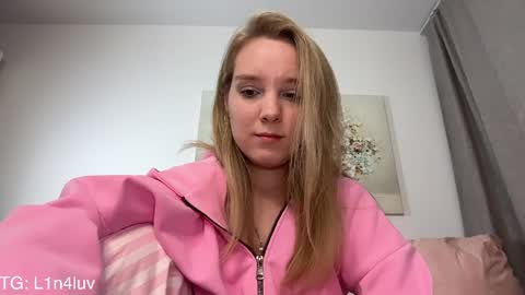 lina online show from April 1, 2026, 6:16 pm