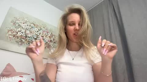 lina online show from April 21, 2026, 2:51 am