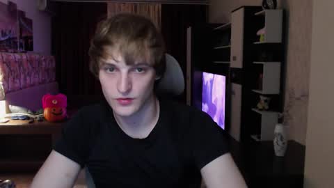 l1onkennedy online show from November 11, 2025, 7:58 pm