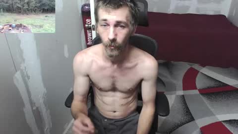 Snapshot of l1v1nth3dr3am chatting on September 30, 2025, 5:07 pm l1v1nth3dr3am online show from September 30, 2025, 5:07 pm