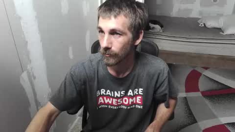 Snapshot of l1v1nth3dr3am chatting on October 5, 2025, 3:05 am l1v1nth3dr3am online show from October 5, 2025, 3:05 am