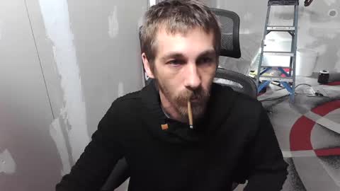 Snapshot of l1v1nth3dr3am chatting on October 7, 2025, 4:20 am l1v1nth3dr3am online show from October 7, 2025, 4:20 am