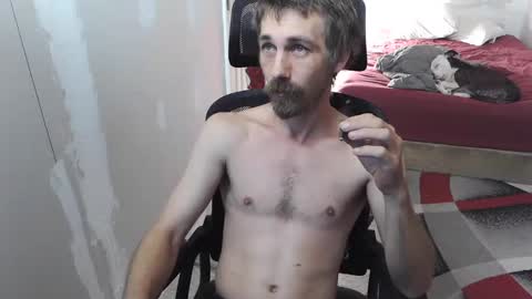 Snapshot of l1v1nth3dr3am chatting on October 12, 2025, 2:38 pm l1v1nth3dr3am online show from October 12, 2025, 2:38 pm