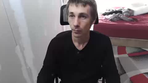 Snapshot of l1v1nth3dr3am chatting on October 16, 2025, 3:24 pm l1v1nth3dr3am online show from October 16, 2025, 3:24 pm