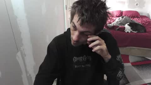 Snapshot of l1v1nth3dr3am chatting on October 20, 2025, 10:27 am l1v1nth3dr3am online show from October 20, 2025, 10:27 am