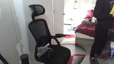 Snapshot of l1v1nth3dr3am chatting on October 25, 2025, 5:51 pm l1v1nth3dr3am online show from October 25, 2025, 5:51 pm