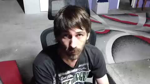 l1v1nth3dr3am online show from March 12, 2026, 5:57 am