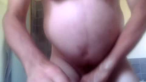 Snapshot of l_a_d_y chatting on July 15, 2026, 12:32 pm pelle and lady online show from July 15, 2026, 12:32 pm