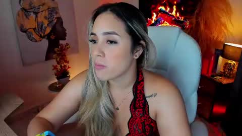 Vero  online show from June 19, 2026, 4:06 am