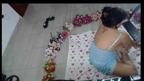la_wuaifu1 online show from June 24, 2026, 8:19 pm