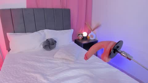 Snapshot of laana_foxx chatting on November 28, 2025, 1:19 am lana foxx Model independient online show from November 28, 2025, 1:19 am