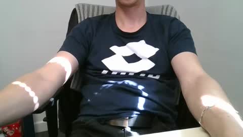 labelette007 online show from April 20, 2026, 1:58 pm