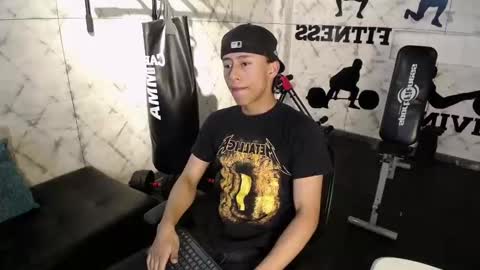 Snapshot of labrinthteasing chatting on February 9, 2026, 12:31 pm labrinthteasing online show from February 9, 2026, 12:31 pm