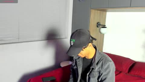 Snapshot of labrinthteasing chatting on February 22, 2026, 12:04 pm labrinthteasing online show from February 22, 2026, 12:04 pm