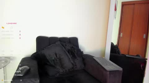 lace_victoria online show from September 20, 2025, 3:29 am