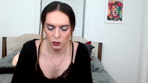 Lacey Phoenix online show from February 5, 2025, 2:40 am