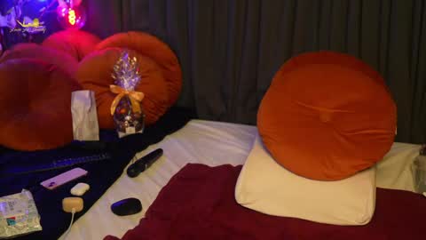 Snapshot of lacie_le_beauty chatting on March 11, 2026, 5:52 pm Latex Lacie online show from March 11, 2026, 5:52 pm