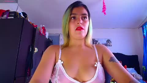 Valentina online show from June 16, 2026, 8:22 pm