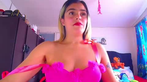 Valentina online show from July 25, 2026, 7:11 pm