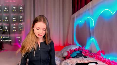 Snapshot of lada2k4 chatting on March 10, 2026, 6:07 am Lada online show from March 10, 2026, 6:07 am