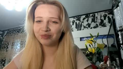 Lada online show from May 6, 2026, 11:43 pm