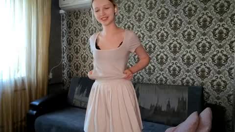 Lada online show from May 21, 2026, 11:34 pm