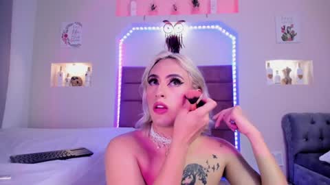 Laden And Juan online show from January 9, 2025, 5:34 am