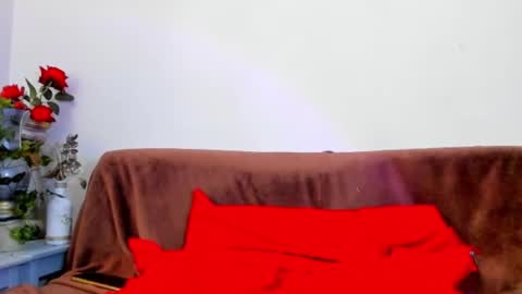 Laden And Juan online show from March 12, 2025, 9:45 pm