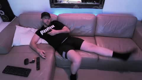 Hectic online show from January 9, 2025, 5:22 pm