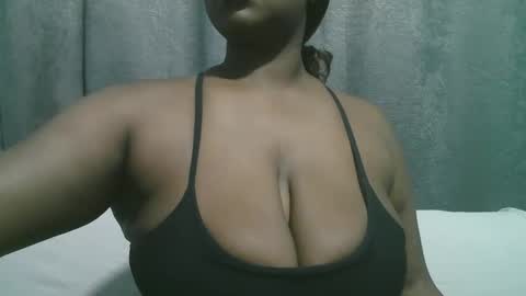 lady_dearra online show from September 27, 2025, 2:27 am