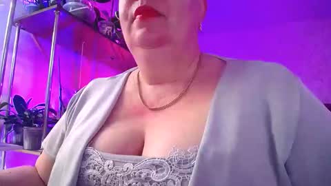 Lady Gloria online show from February 23, 2026, 1:41 pm