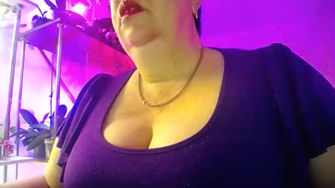 Lady Gloria online show from March 30, 2026, 4:13 am