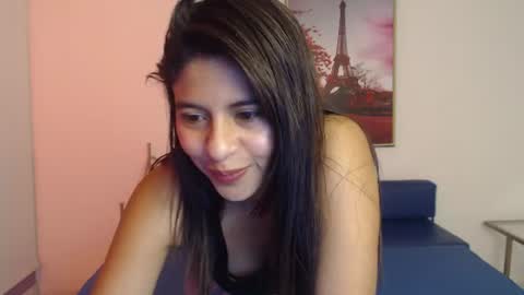 Lady Isabella online show from June 24, 2026, 1:43 pm