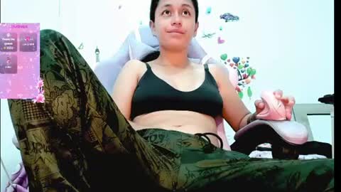 Snapshot of lady_jhana chatting on July 7, 2026, 1:15 pm Jhana online show from July 7, 2026, 1:15 pm